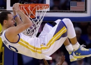 开云2026-独行侠加时力擒勇士，锡安东决封神！NBA今夜属于硬汉