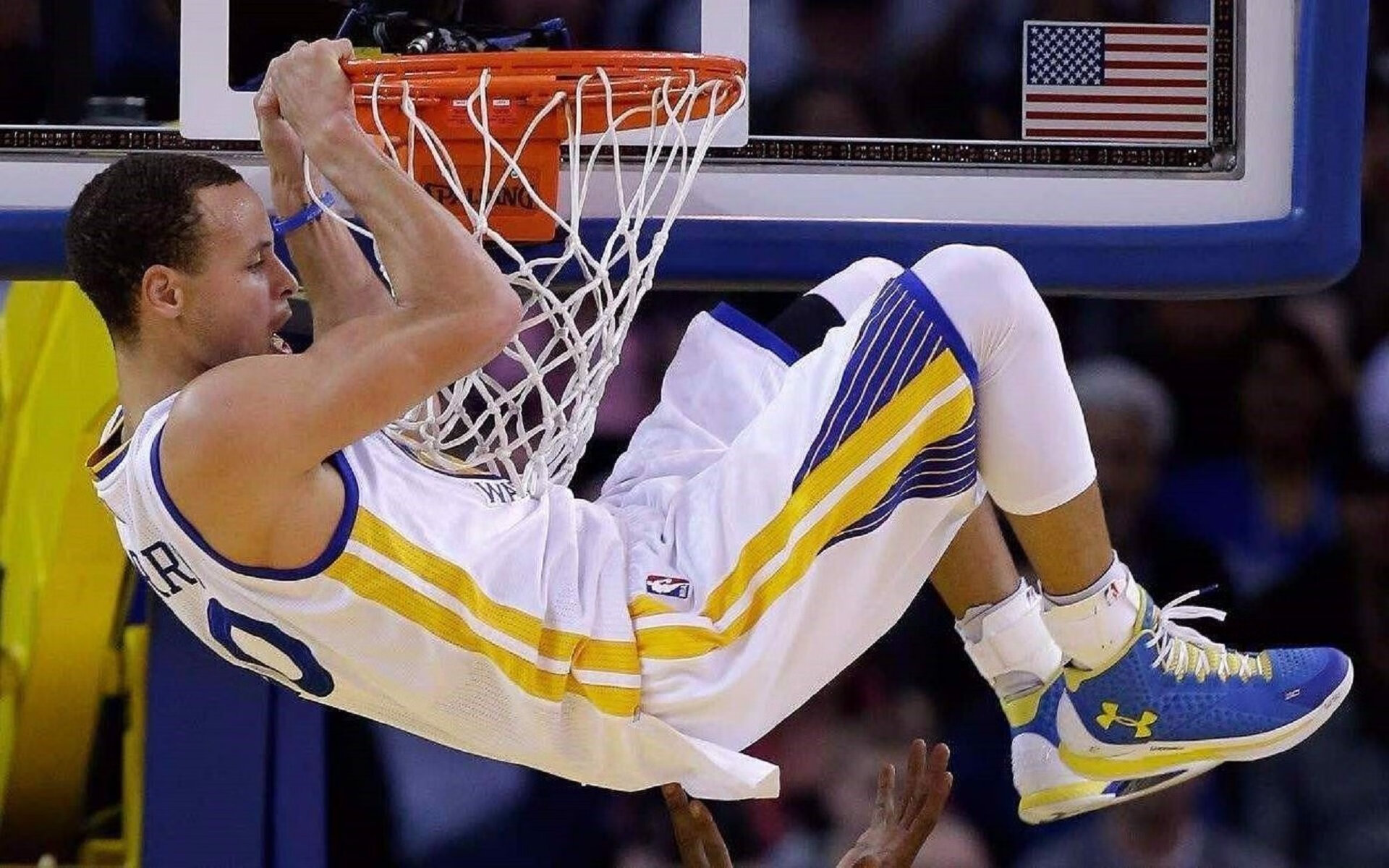 独行侠加时力擒勇士,锡安东决封神!NBA今夜属于硬汉